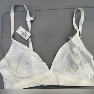 Gap No-Show Bralette